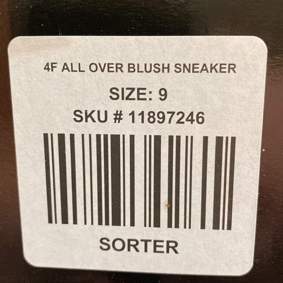 NIB - torrid dusty mauve/blush animal kind sneakers - womens 9 - Picture 6 of 7